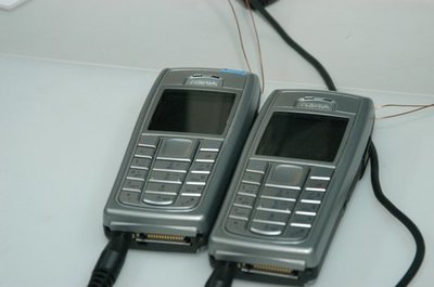 諾基亞經(jīng)典手機亮相2004中國國際通信設(shè)備技術(shù)展